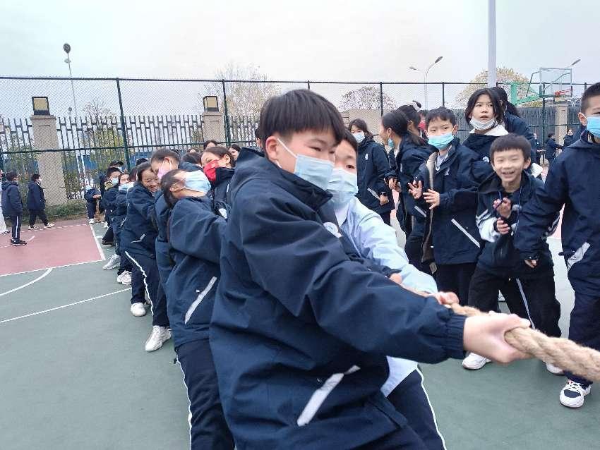 趣味运动减压无限颐华学校七年级拔河比赛超燃超赞超热烈